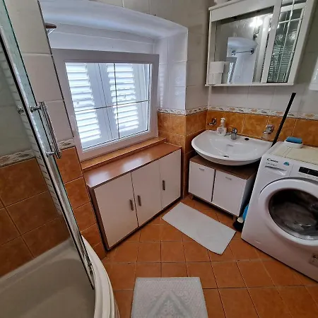 Baska Portside Apartment Exterior photo